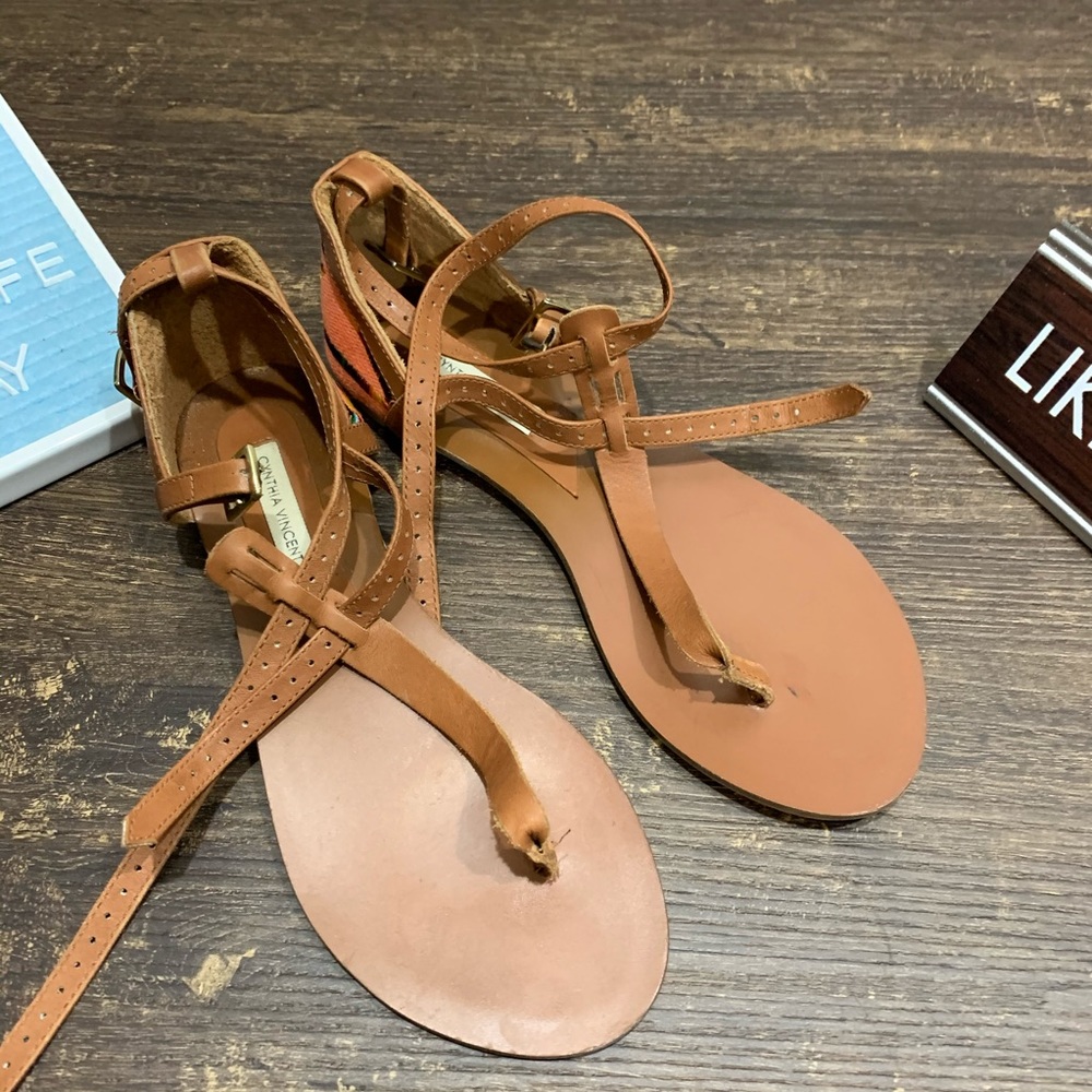 Cynthia Vincent Aztec / Southwestern Embroidered Leather Brown Sandals 6